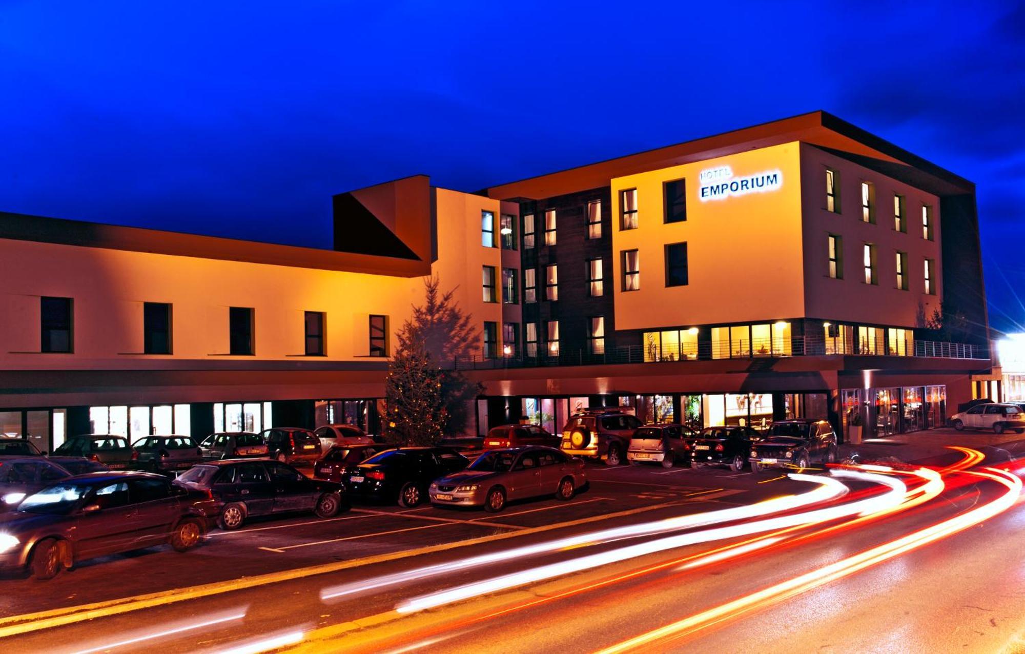 Hotel Emporium Bihać Eksteriør bilde